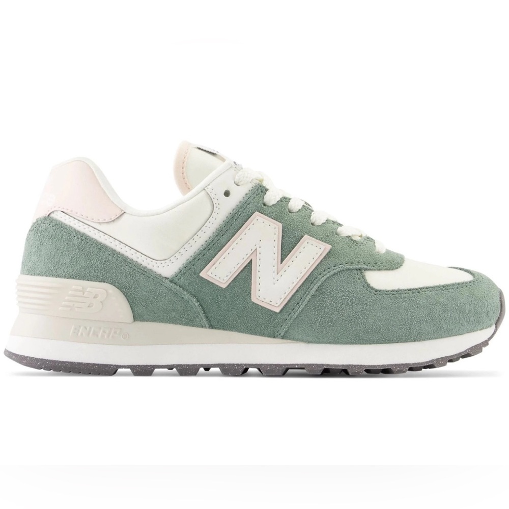 New Balance Women’s 574, Brand New - Never Worn, Size 8